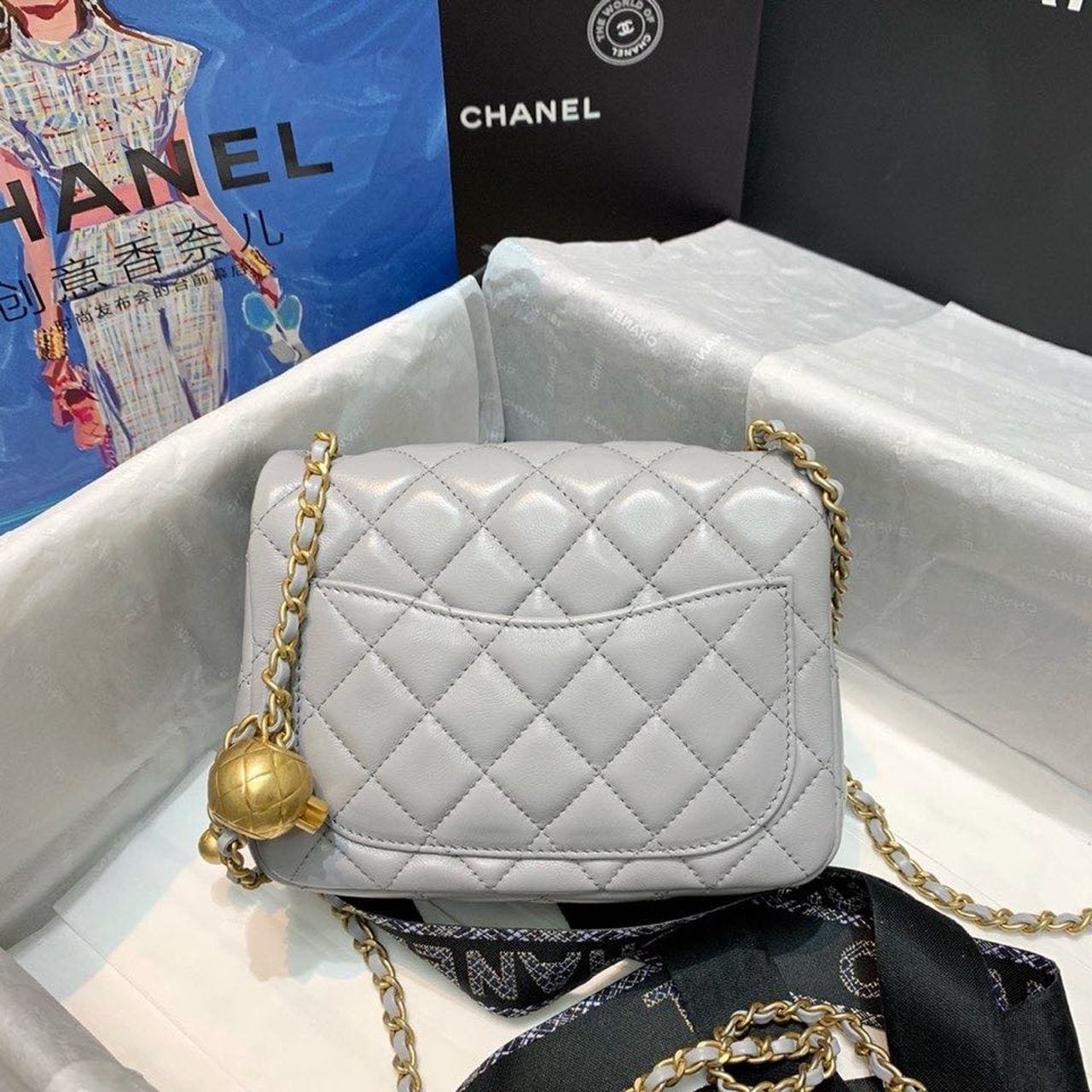Chanel Classic Flap With Charm Chain With CC Details On Strap Bag 18cm Gold Hardware Lambskin Leather Spring/Summer Collection, Grey - Image 3