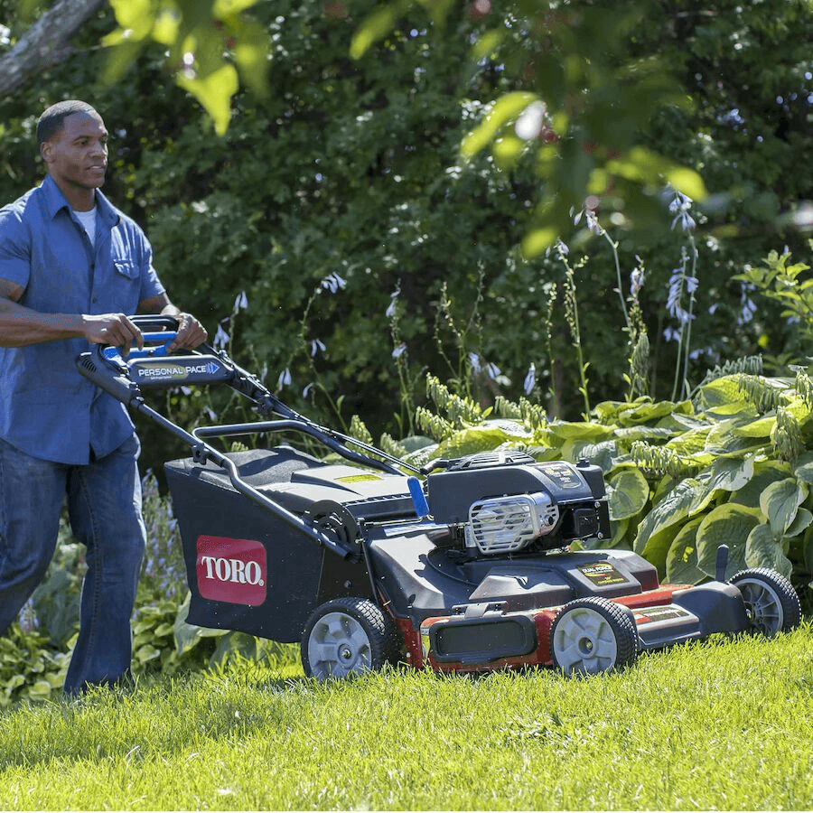 Toro TimeMaster 30 in. 223 cc Gas Self-Propelled Lawn Mower - Image 2