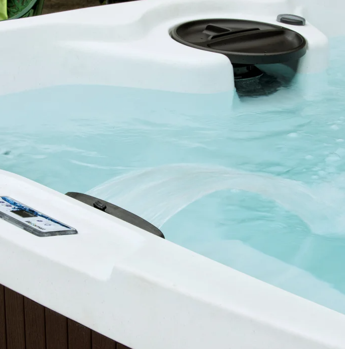 Lifesmart Leganza 6-Person 90-jet 230v Spa with Lounge Seating - Image 3